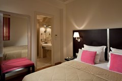 O&B Athens Boutique Hotel - photo 3