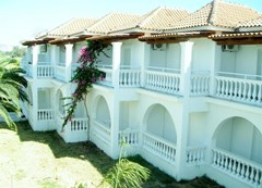 Mariana Hotel - photo 3