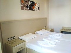 Mariana Hotel - photo 20