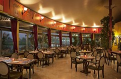Sheraton Abu Dhabi Hotel & Resort - photo 1