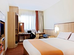 Ibis Dubai Al Barsha - photo 18