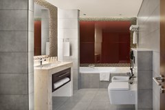 Radisson Blu Hotel Dubai Waterfront - photo 8