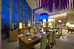 Intercontinental Dubai Festival City: Restaurant - photo 67