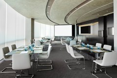 Jumeirah Emirates Towers - photo 32