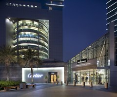 Jumeirah Emirates Towers: Hotel exterior - photo 7