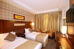 Sun & Sands Downtown Hotel - photo 11