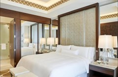 Hilton Dubai Al Habtoor City - photo 1