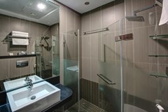 Beach Hotel Apartment - photo 5