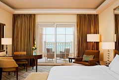 Westin Mina Seyahi Beach Resort & Marina: Room - photo 1