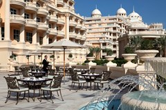 Emerald Palace Kempinski Dubai: Hotel exterior - photo 9