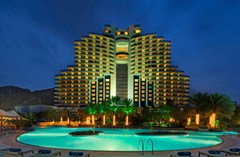 Le Méridien Al Aqah Beach Resort - photo 26