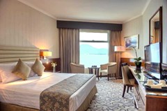 Oceanic Khorfakkan Resort & Spa - photo 30