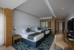 Oceanic Khorfakkan Resort & Spa - photo 20