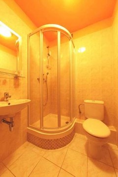 Hotel Relax Inn - photo 3