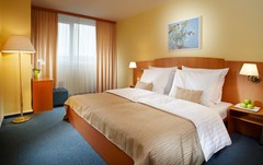 Orea Hotel Pyramida - photo 37