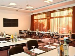 Adina Apartment Hotel Berlin Checkpoint Charlie - photo 24