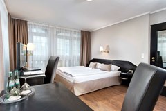 Tryp by Wyndham Munich North - photo 12