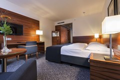 Maritim Hotel Muenchen - photo 34