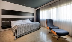 NH Madrid Las Tablas - photo 35