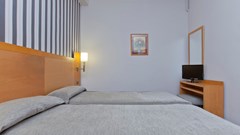 Lyon - photo 25