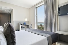 Hotel Front Maritim - photo 13