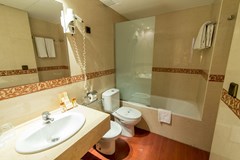 Sunotel Aston - photo 28