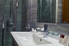 BCN Urban Hotels Gran Ronda - photo 11