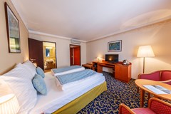 Bellevue Hotel - photo 4