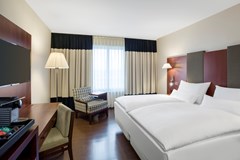NH Vienna Airport Conference Center - photo 13