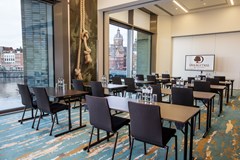 DoubleTree by Hilton Amsterdam Centraal Station - photo 96