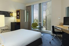 DoubleTree by Hilton Amsterdam Centraal Station - photo 17