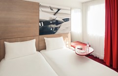 Ibis Styles Nice Aeroport - photo 11