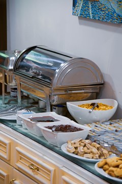 Albatros Premier Hotel: Restaurant - photo 8