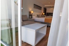 Malibu Park Hotel - photo 3