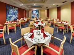 Austria Trend Hotel Ananas - photo 46