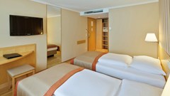 Austria Trend Hotel Ananas - photo 1