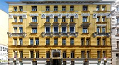 Carlton Opera - photo 2