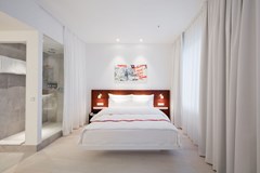 Ruby Marie Hotel - photo 41