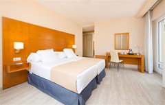 TRYP Ciudad de Alicante Hotel - photo 3