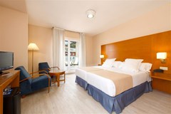 TRYP Ciudad de Alicante Hotel - photo 4