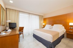 TRYP Ciudad de Alicante Hotel - photo 6