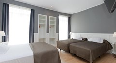 Hostal Venecia - photo 23