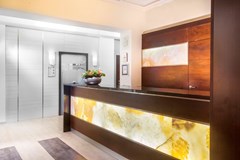 Hotel Lunik - photo 12