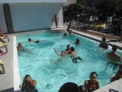 Select Suites & Spa - photo 29