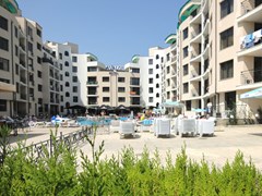 Avalon Apartments - photo 18