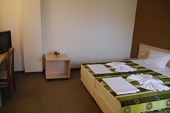 Avalon Apartments - photo 13