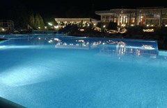 Com Hotel - photo 1