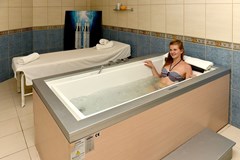 Estreya Residence - photo 14