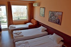 Royal Hostel - photo 14