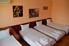 Royal Hostel - photo 21